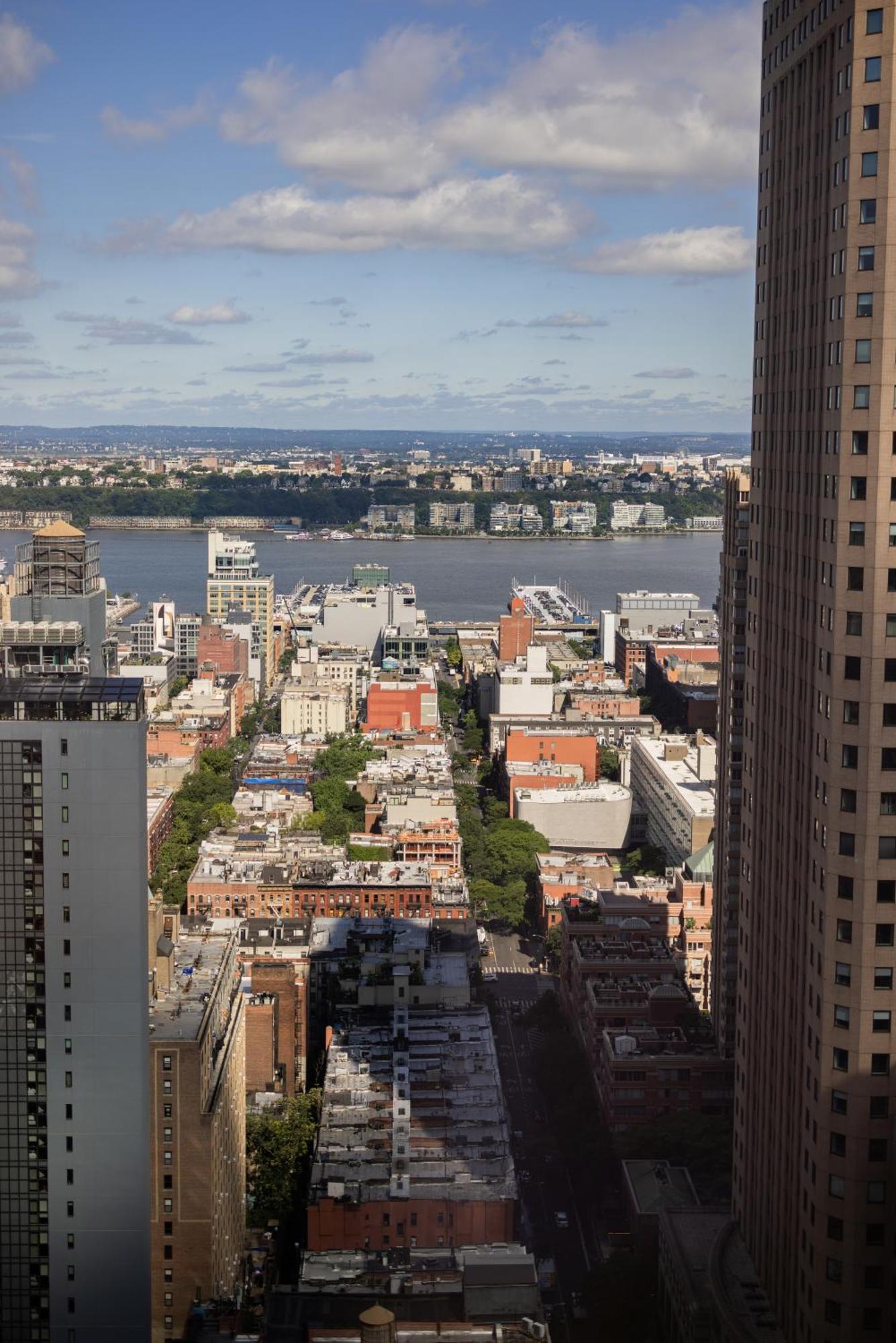 Hyatt Regency Times Square Hotel New York Exterior photo